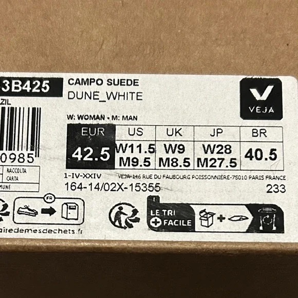 New! Veja Dune/White Suede Sneakers - Picture 2 of 7